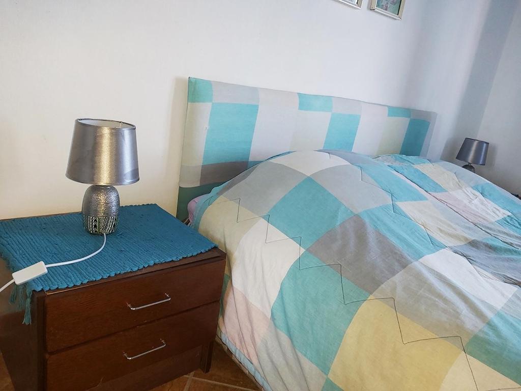 Posteľ alebo postele v izbe v ubytovaní Apartments with a parking space Sali, Dugi otok - 8181