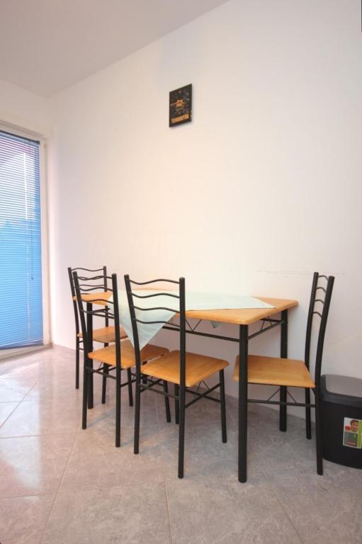 Fotografia z galérie ubytovania Apartments by the sea Pasman - 8217 v destinácii Pašman
