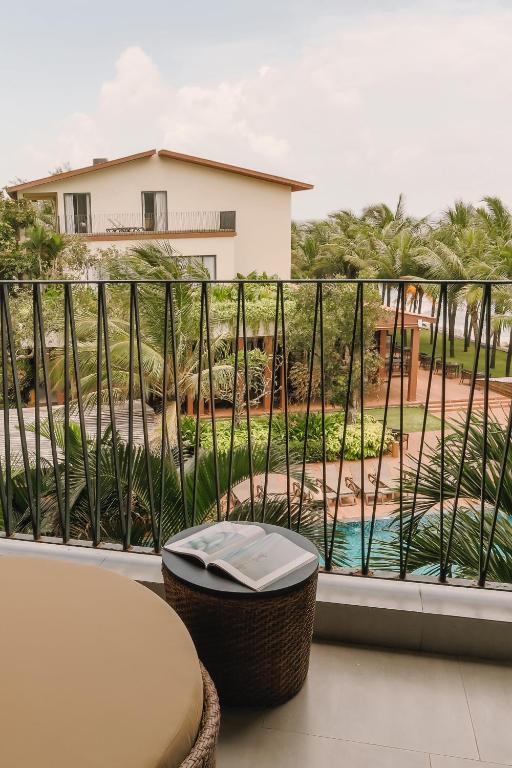 Phòng Deluxe 2 Giường Đơn Có Hồ Bơi