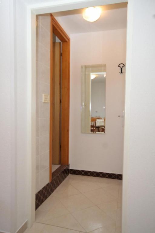 Fotografia z galérie ubytovania Apartments by the sea Kukljica, Ugljan - 8451 v destinácii Kukljica