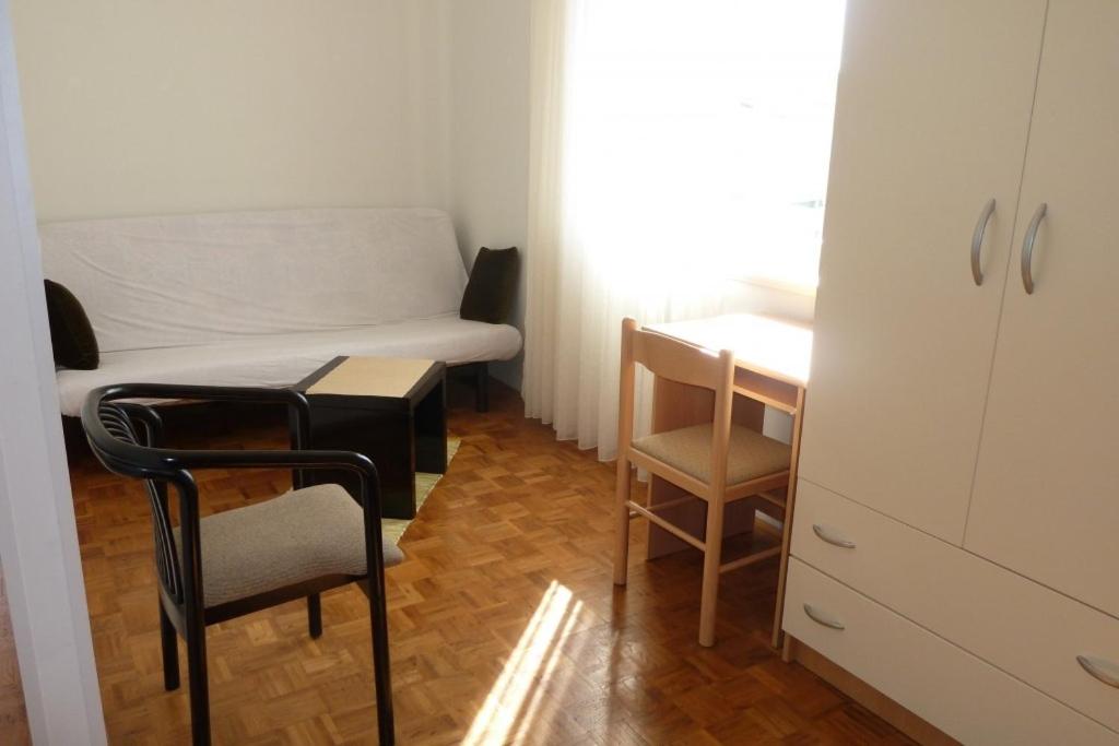 Fotografia z galérie ubytovania Apartments by the sea Kukljica, Ugljan - 8451 v destinácii Kukljica
