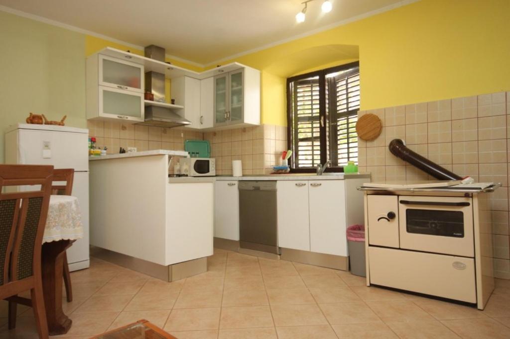 Fotografie z fotogalerie ubytování Apartments by the sea Zdrelac, Pasman - 8307 v destinaci Ždrelac