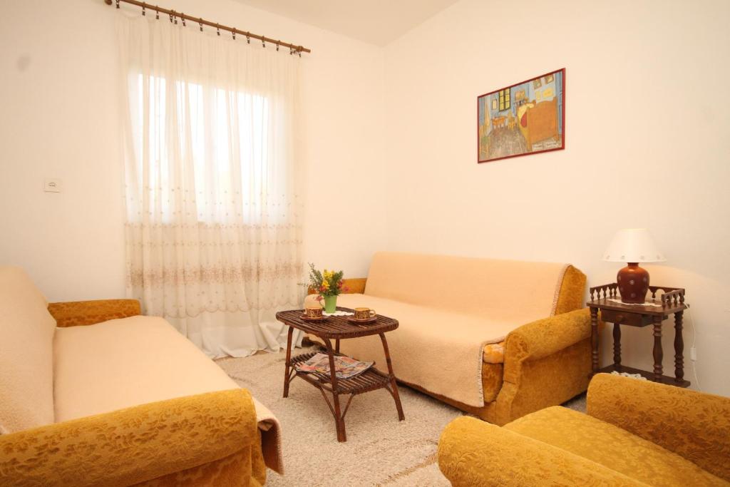 Fotografia z galérie ubytovania Apartment Mrljane 8498b v destinácii Mali Pašman