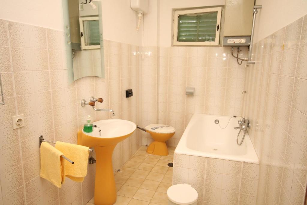 Fotografia z galérie ubytovania Apartment Mrljane 8498b v destinácii Mali Pašman