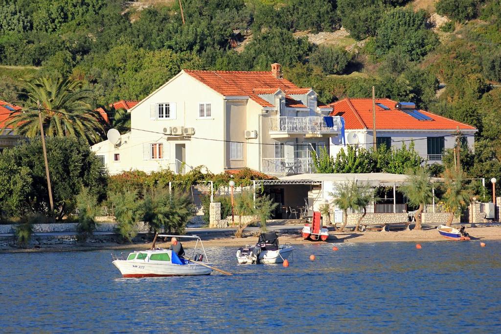 Príroda v okolí penziónu