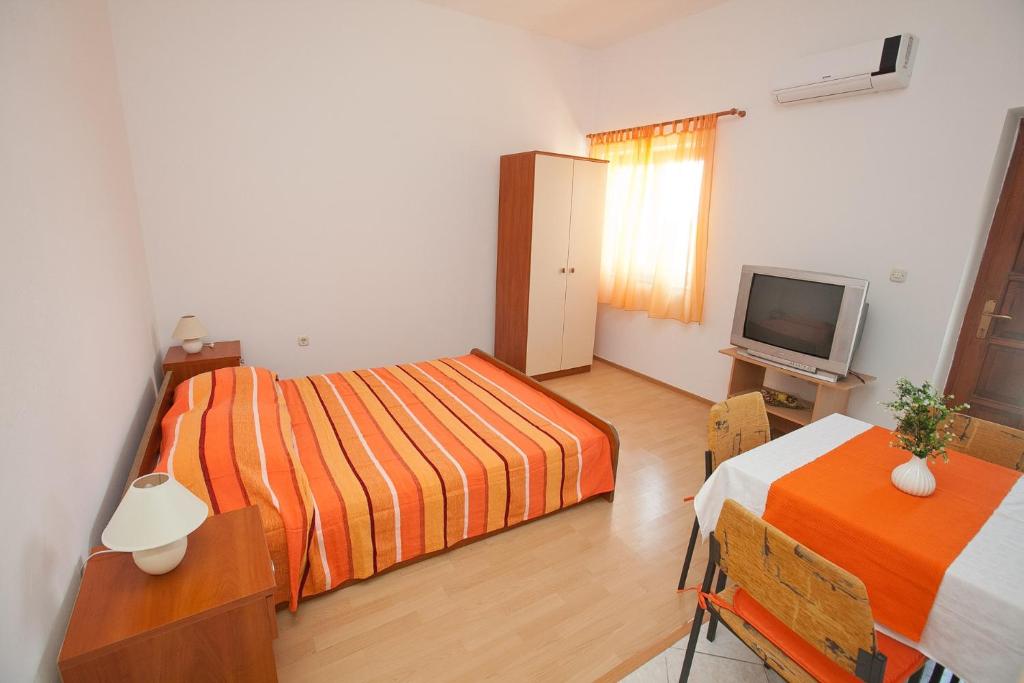 Fotografia z galérie ubytovania Apartments with a parking space Bibinje, Zadar - 11074 v Bibinje