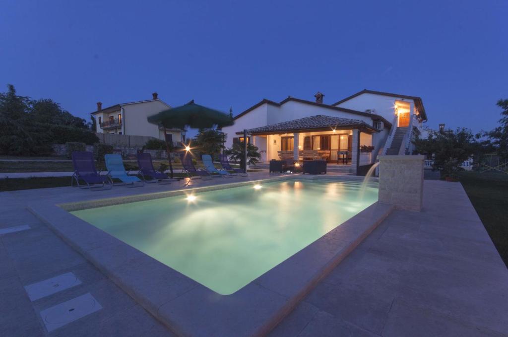 Fotografie z fotogalerie ubytování Holiday house with a swimming pool Orihi, Central Istria - Sredisnja Istra - 11295 v destinaci Barban