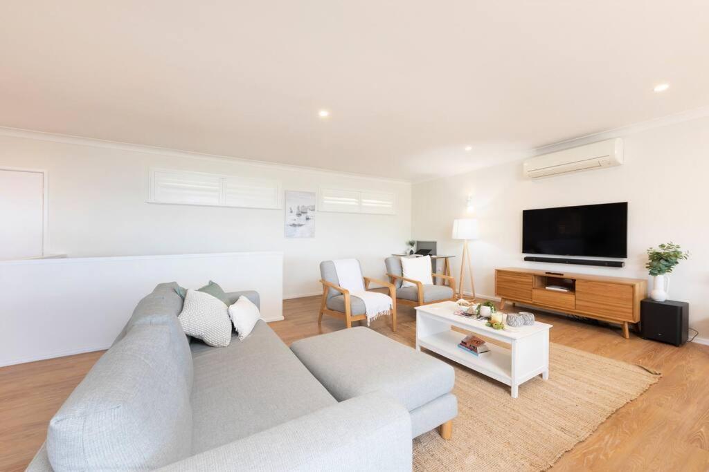Becker Bliss - Ocean views, 5 bedrooms, sleeps 12 - Casa De Cinco Dormitorios