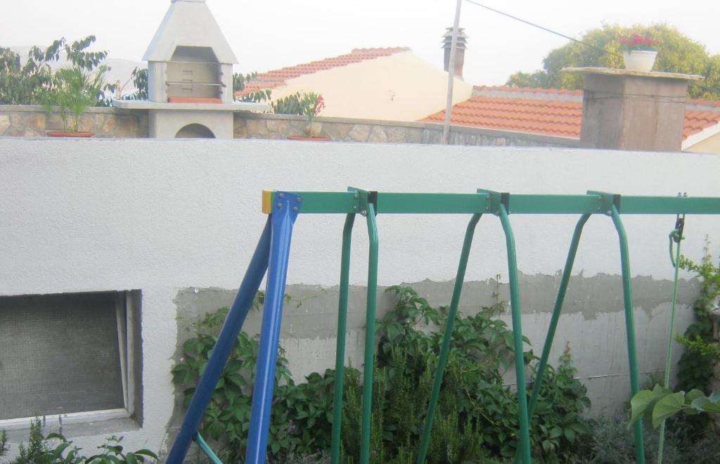 Fotografia z galérie ubytovania Apartments with a parking space Tisno, Murter - 11313 v Tisne