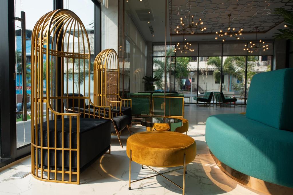 Pattaya Discovery Beach Hotel - SHA Extra Plus - Resim 9