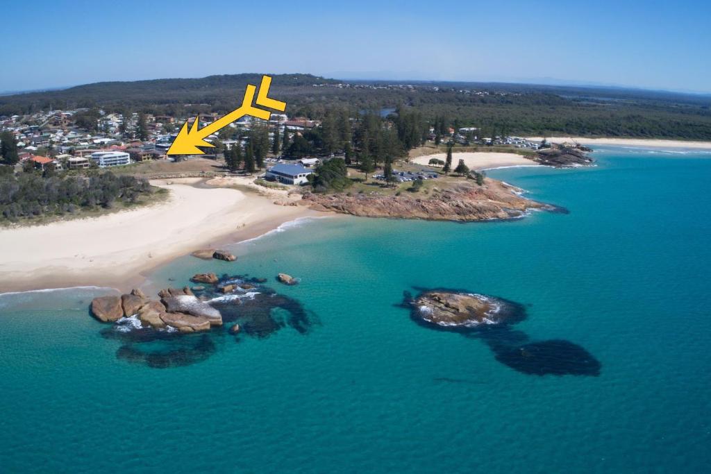 Pacific Court 1 - Bring your own linen - Housity