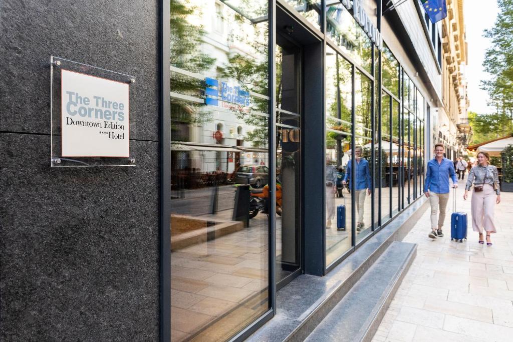 Three Corners Downtown Hotel - Resim 6