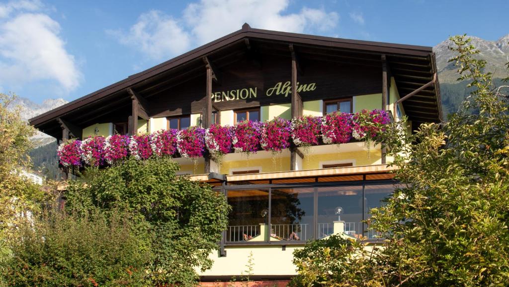 Balkón alebo terasa v ubytovaní Café Pension Alpina