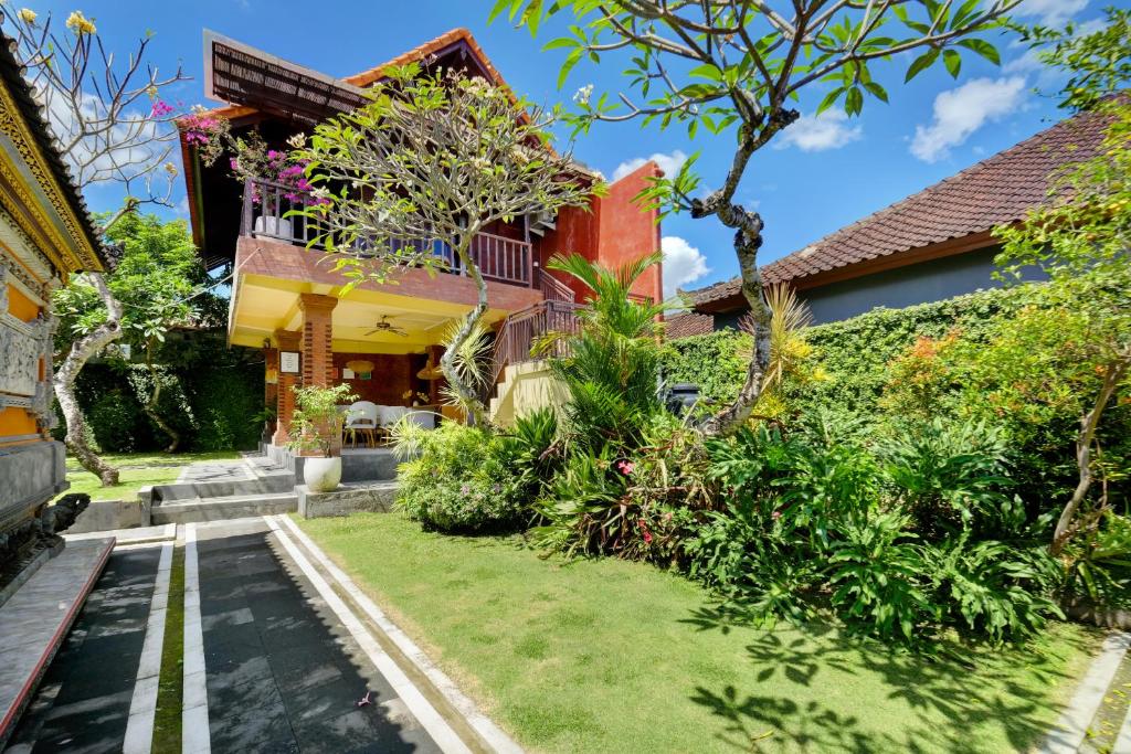 Jero Delod Kedungu - Deluxe Double Room With Balcony