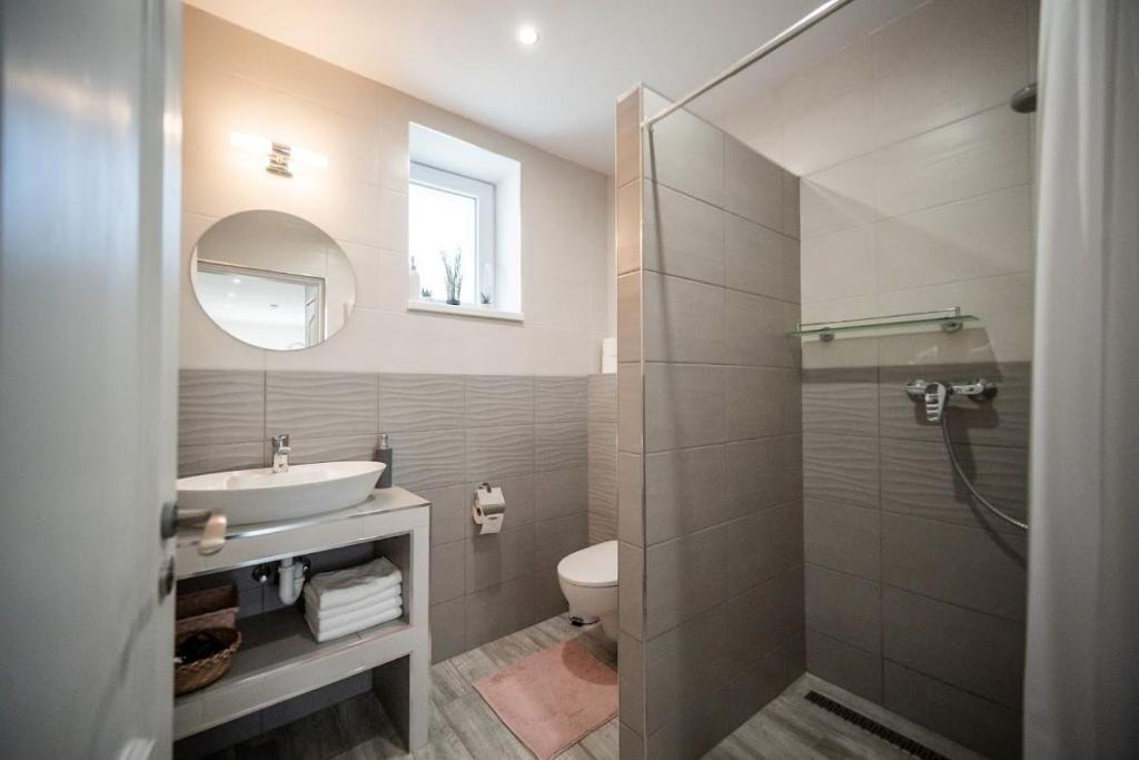LaurApartman - Two-Bedroom Apartment
