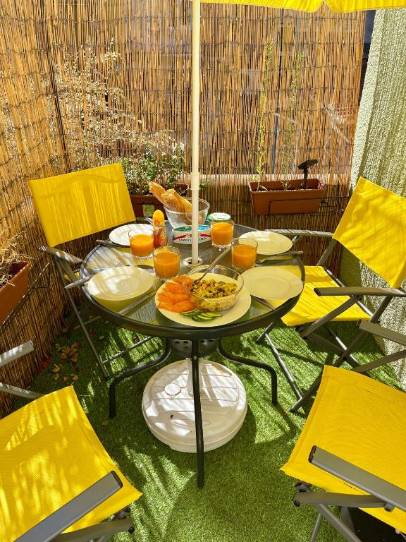 Maisonnette Le Faubourg - CENTRE VILLE, TERRASSE ET NETFLIX - Apartamento De Una Habitación