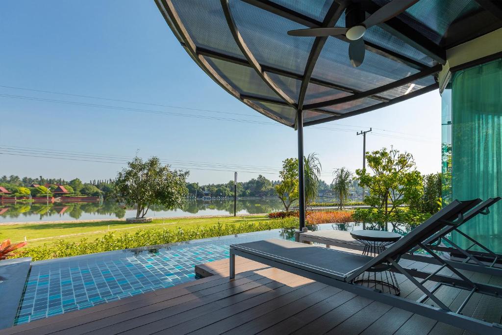 Na Tree Tara Riverside Resort Amphawa Damnoensaduak - Two-Bedroom Villa With Private Pool