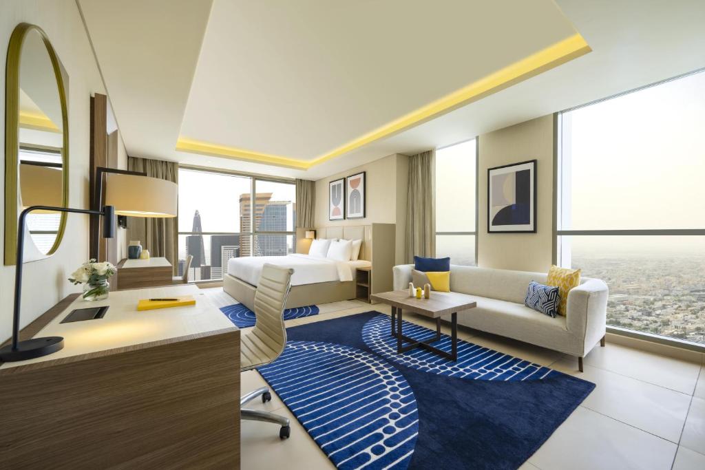 Posezení v ubytování voco Doha West Bay Suites by IHG