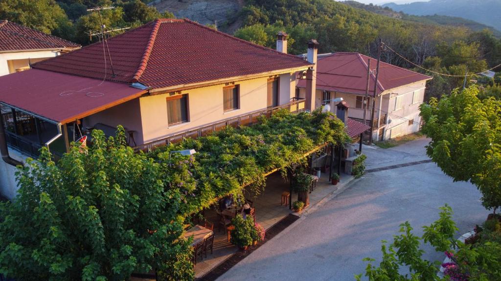 Nespecifikovaný výhled na hory nebo výhled na hory při pohledu z apartmánu