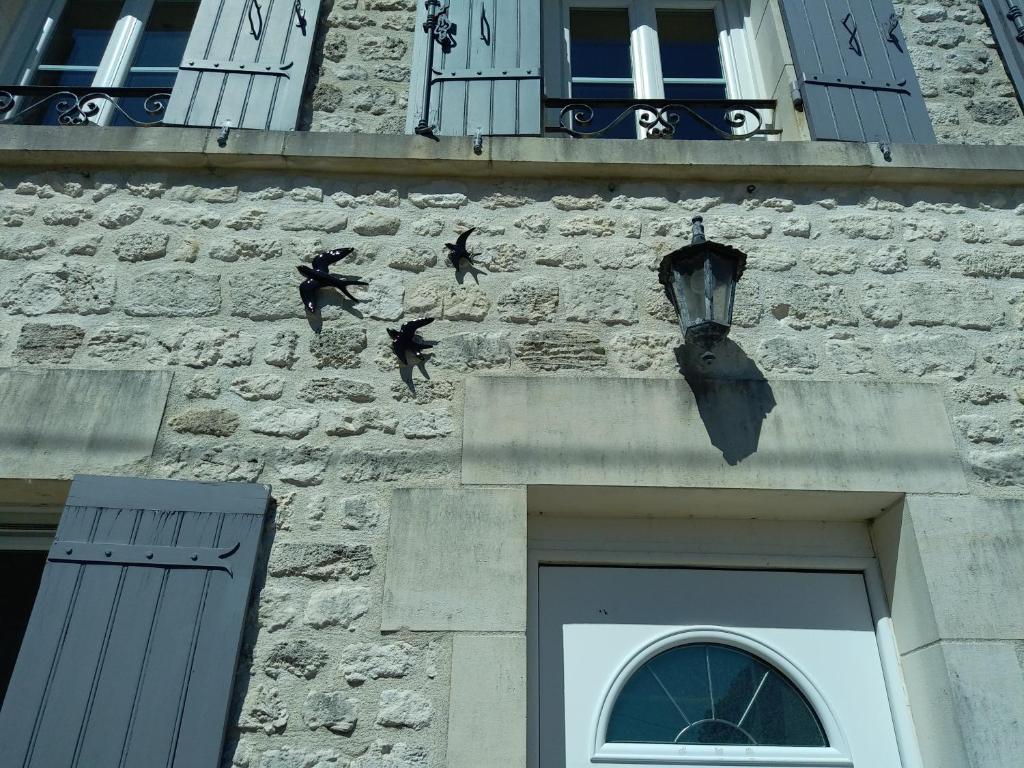 Zdjęcie z galerii obiektu Gîte climatisé les hirondelles w mieście Pons