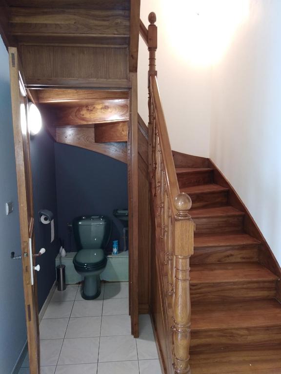 Zdjęcie z galerii obiektu Gîte climatisé les hirondelles w mieście Pons