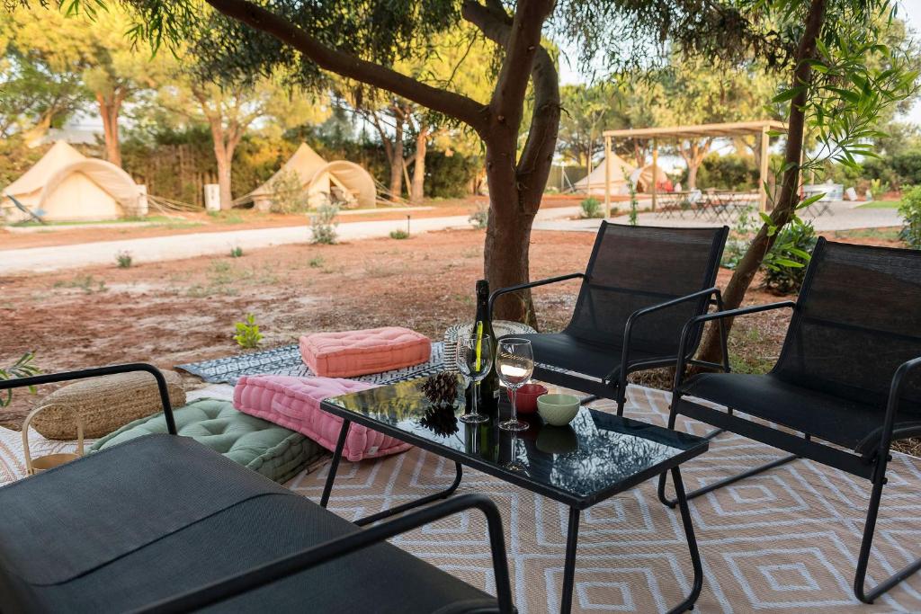 Ogród w obiekcie Glamping La Mimosa CONIL