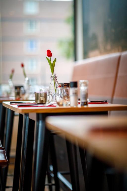 Bastion Hotel Nijmegen - Resim 25