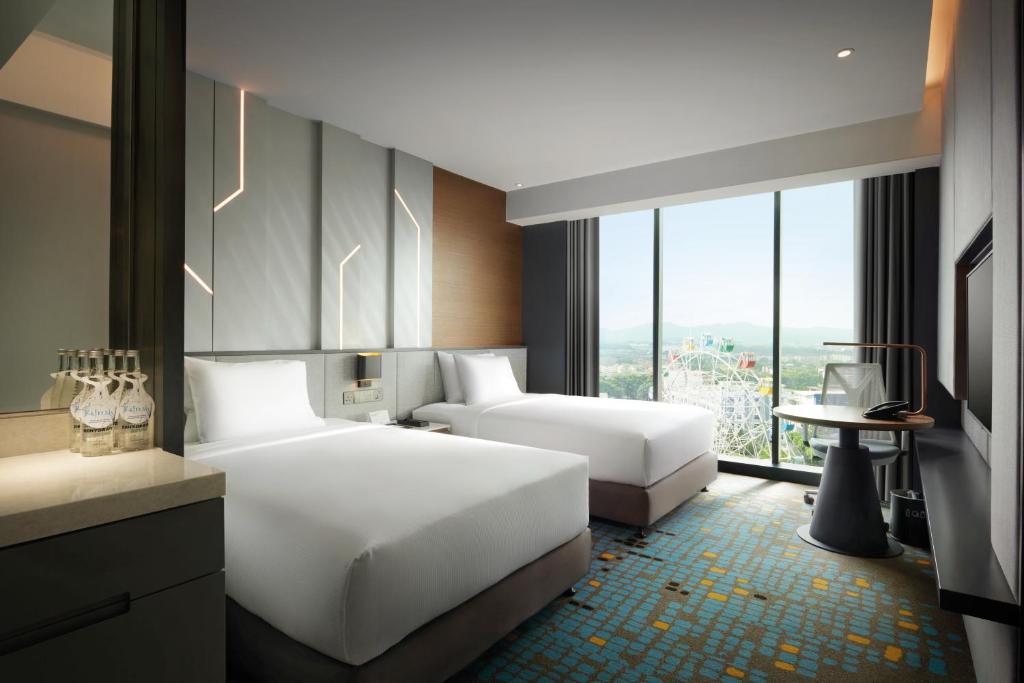 Doubletree By Hilton Shah Alam I-City photo
