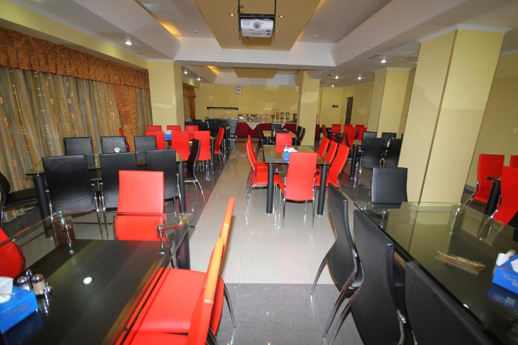 Posezení v ubytování Erebuni Hotel Yerevan