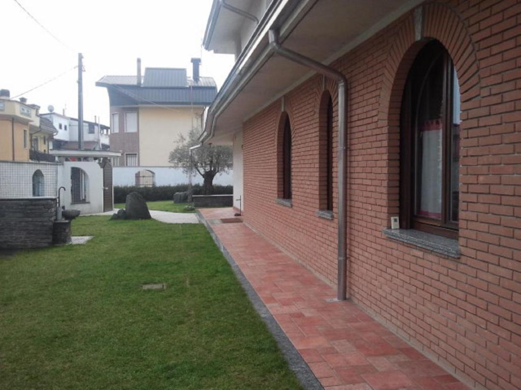 Budova, kde se bed and breakfast nachází