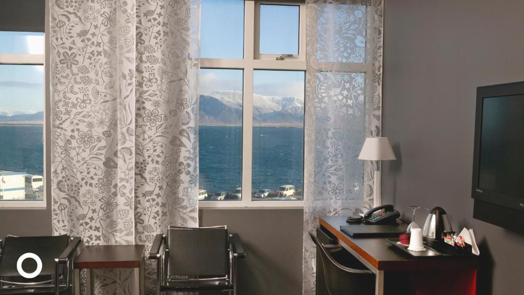 Center Hotels Arnarhvoll - Resim 43