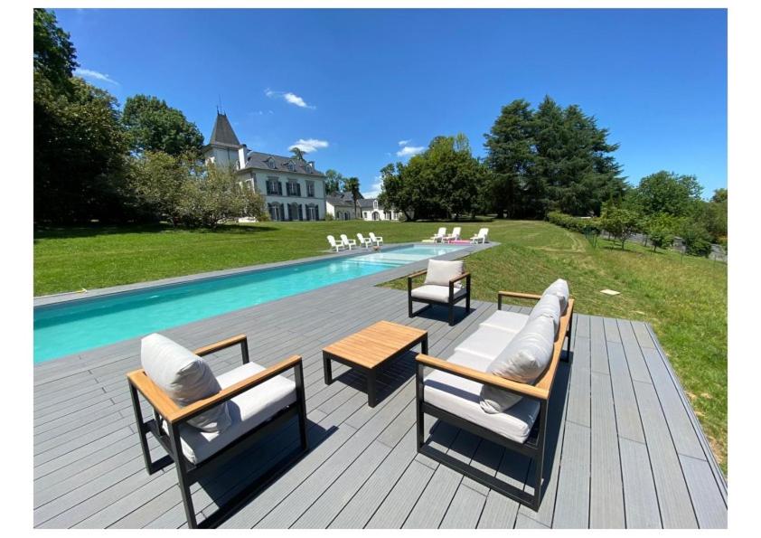 Domaine Mont-Riant à Jurançon - Suite Con Vista A La Ciudad