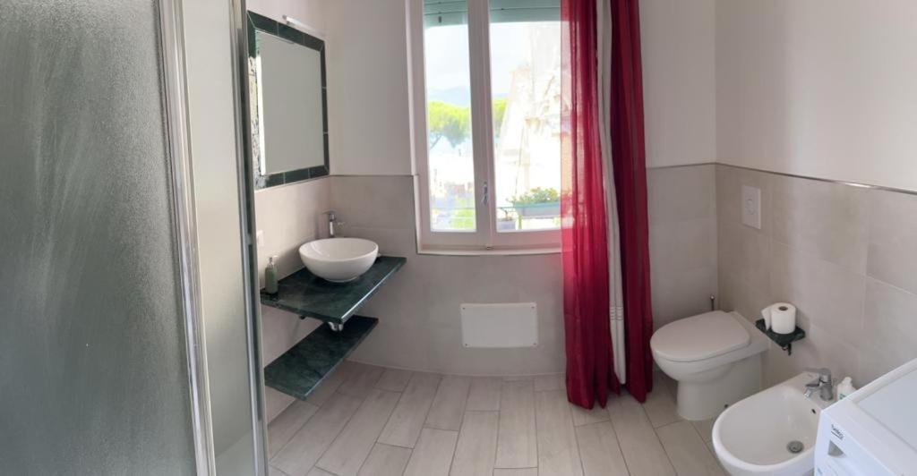 A bathroom at Casa di Charlie