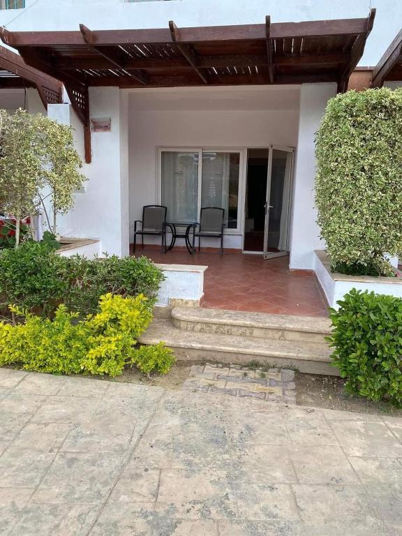 porto marina patio suite new al aalmin