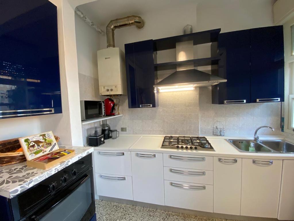 Kuchyň nebo kuchyňský kout v ubytování Venice -Mestre Rooms
