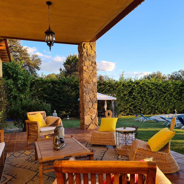 Posedenie v ubytovaní Villa Prana