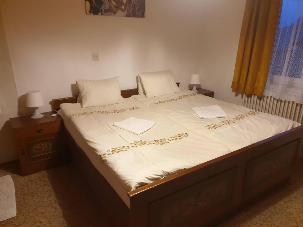 Postel nebo postele na pokoji v ubytování Haus Waldhuber