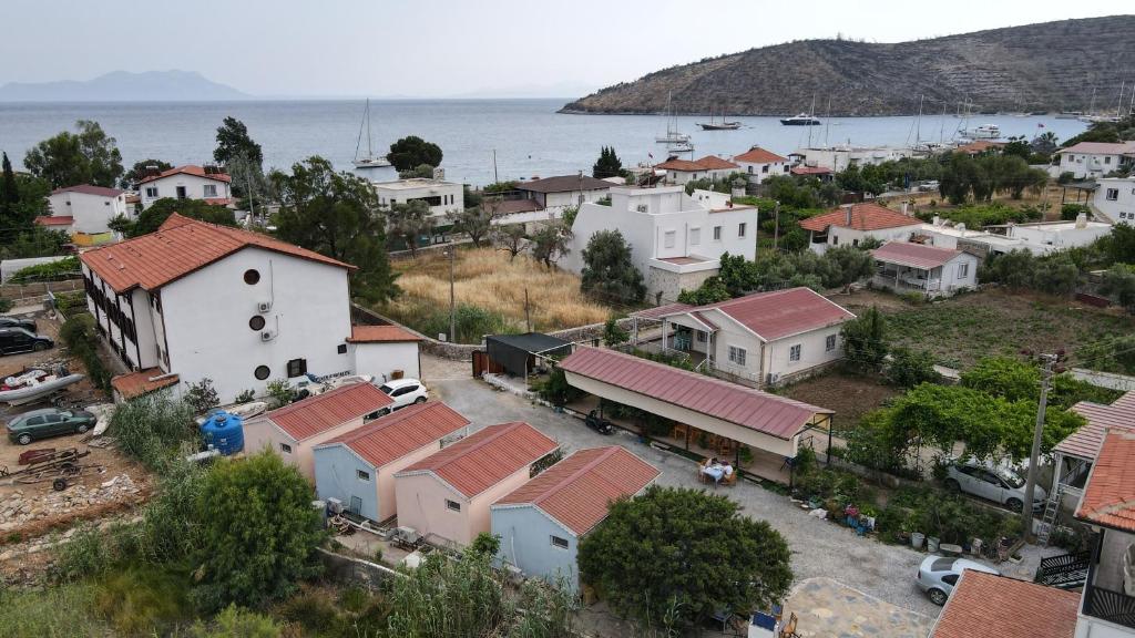 Yelken Teras – deniz manzaralı-şömineli, full daire