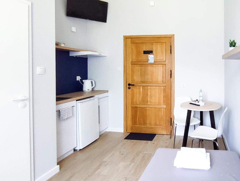 Apart Rooms & Apart Hostel S8 - Single Room With Private Bathroom