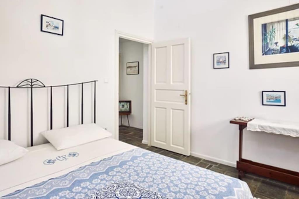 Posteľ alebo postele v izbe v ubytovaní Villa Calypso, idyllique villa avec piscine et vue mer