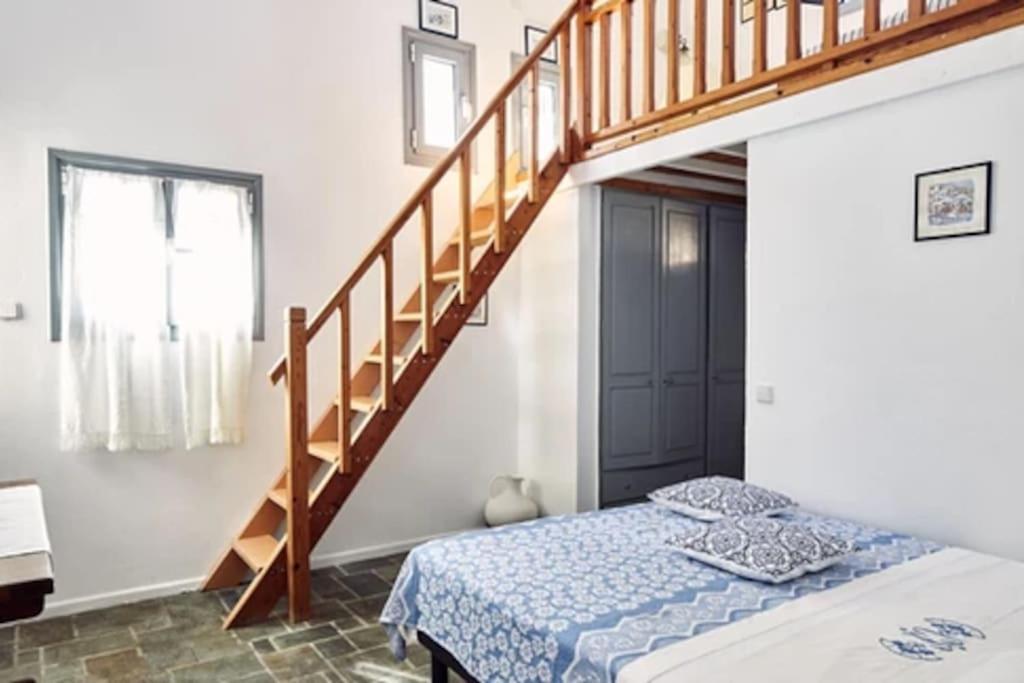 Posteľ alebo postele v izbe v ubytovaní Villa Calypso, idyllique villa avec piscine et vue mer
