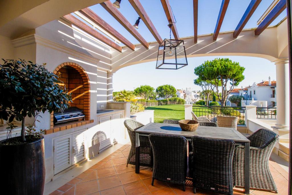 Dunas Douradas Beach Club - Apartamento De Dos Dormitorios Con Bañera De Hidromasaje Y Vista Al Mar Parcial