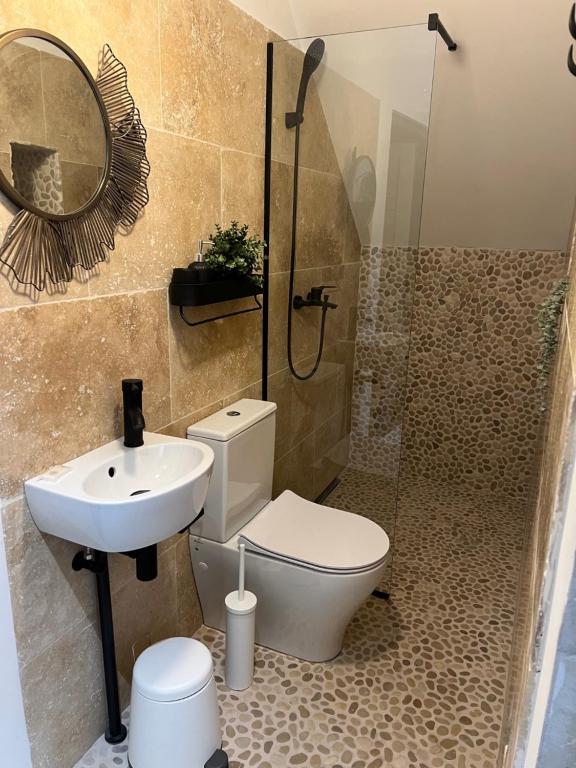 Gertrude's design apatment, Rīga (updated prices 2024)