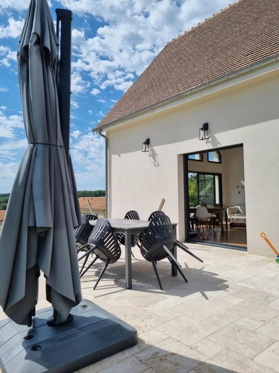 Balkón alebo terasa v ubytovaní Maison contemporaine au cœur de la Roche-Posay