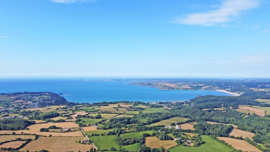 an aerial view of a large body of water at Lescoat-le petit paradis in Plestin-les-Grèves