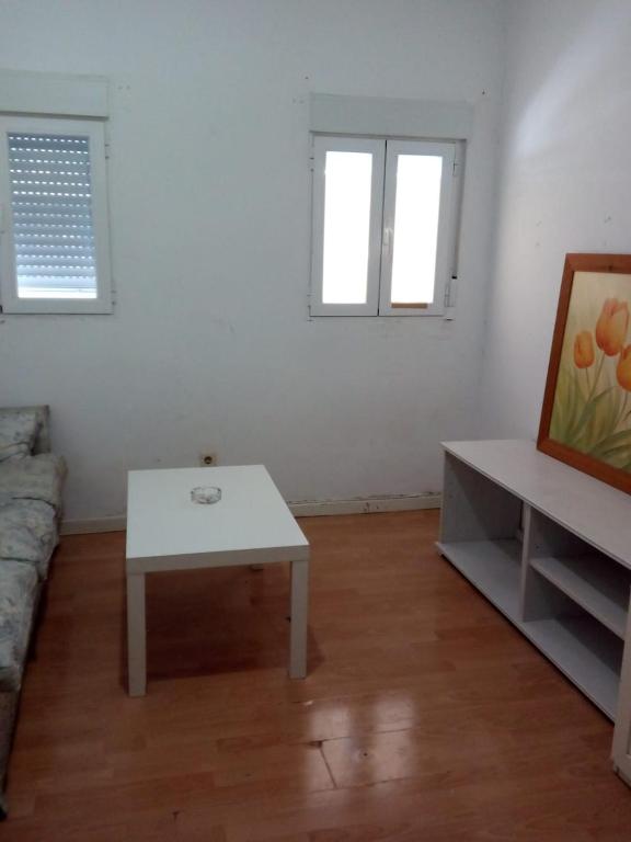 Fotografie z fotogalerie ubytování Apartamento de 3 dormitorios cerca de Mendez Alvaro v destinaci Madrid