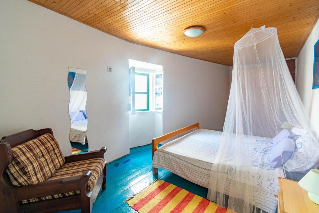 Posteľ alebo postele v izbe v ubytovaní Apartments by the sea Kukljica, Ugljan - 11584