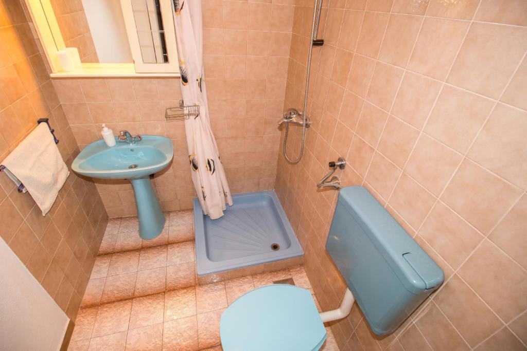 Kúpeľňa v ubytovaní Apartments with a parking space Trpanj, Peljesac - 11545