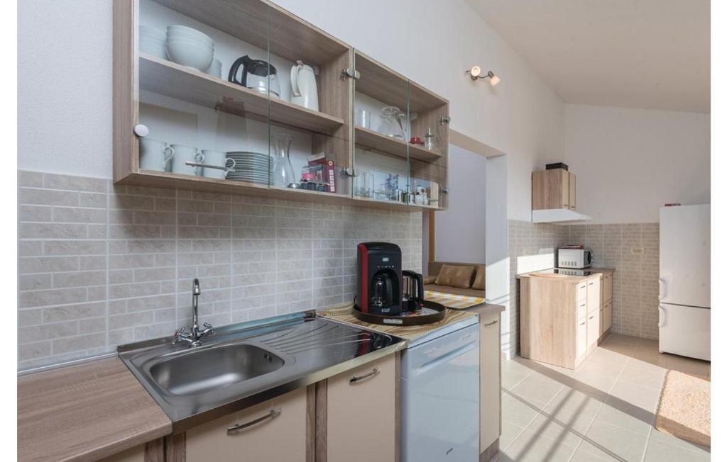 Fotografie z fotogalerie ubytování Apartments with a parking space Orebic, Peljesac - 13763 v destinaci Orebić