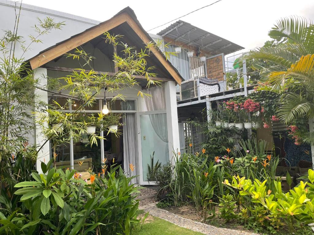 Vườn quanh BinhYen Homestay
